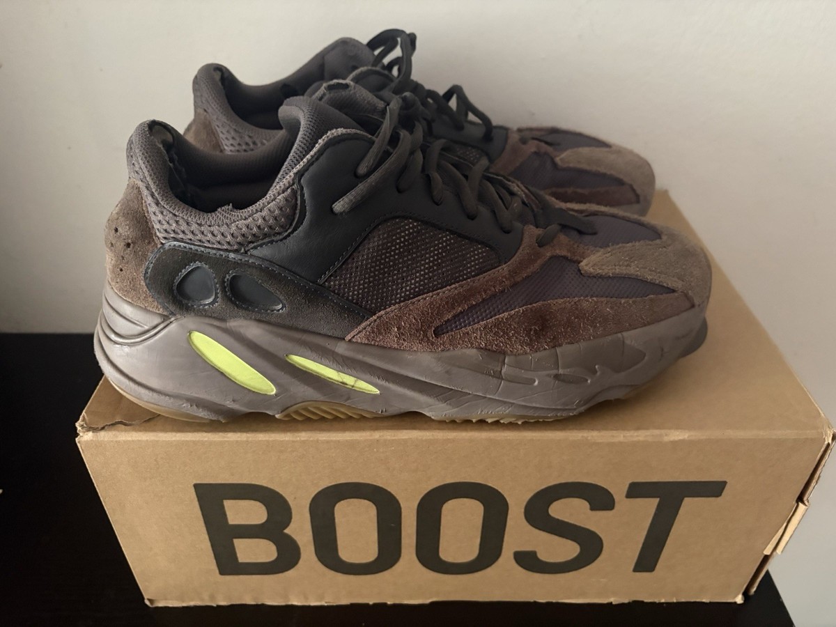 adidas Yeezy Boost 700 Mauve EE9614 192610902765| eBay
