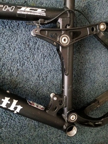 ELLSWORTH TRUTH 16" Full Suspension Frame Mountain Off Road Xc Trail Bike Z251 - Picture 6 of 10