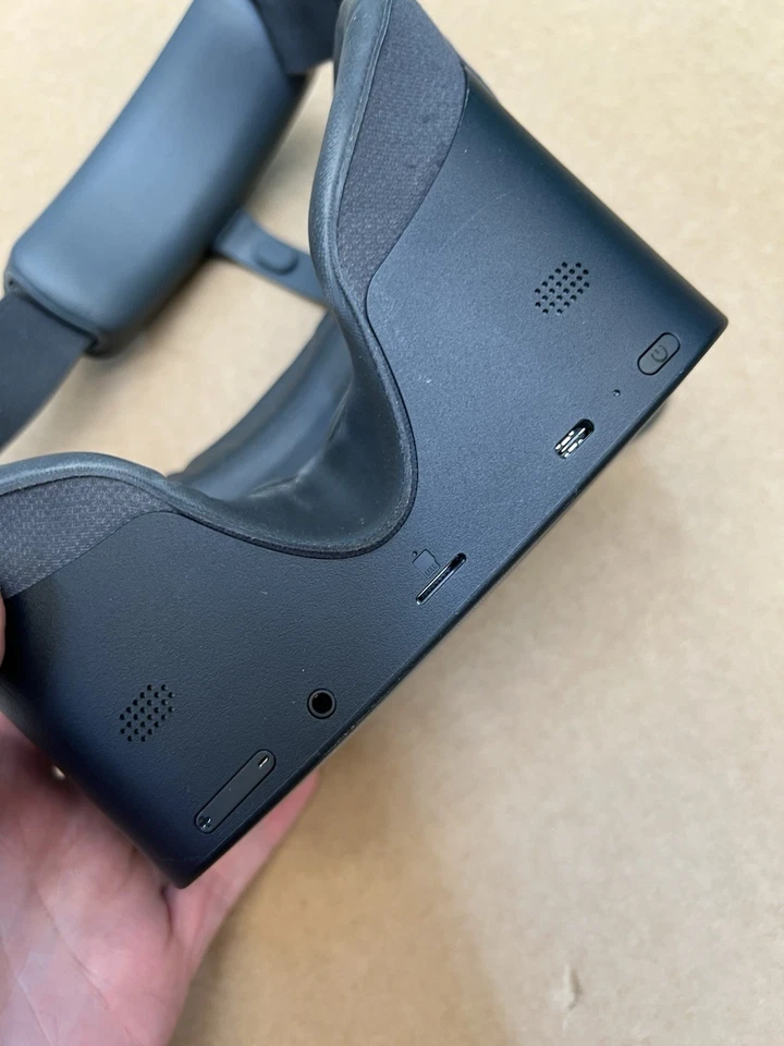 Pico G2   Standalone VR Headset, Wireless Virtual Reality - Image 3 of 4