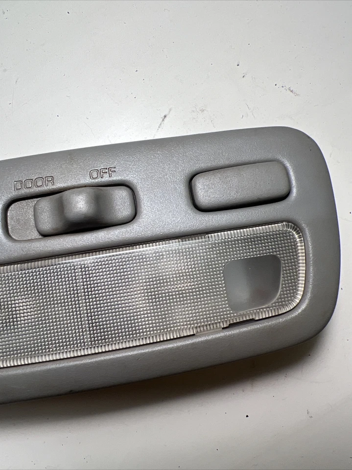 Toyota Paseo 1992-1995 OEM techo cúpula central delantera mapa luz gris Foto 3 de 4