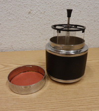 Dozownik papierosów z lat 50. 60. Erhardt&Söhne Bernadotte Design lata 50. 60.