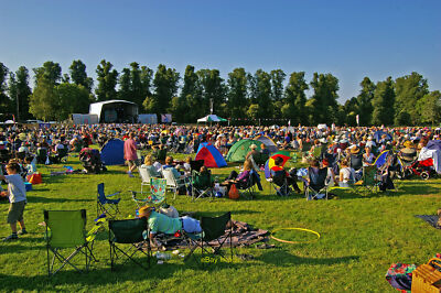 Foto 6x4 Sonntagnachmittag Hatfield Volksmusik-Enthusiasten genießen eine Sonne c2012