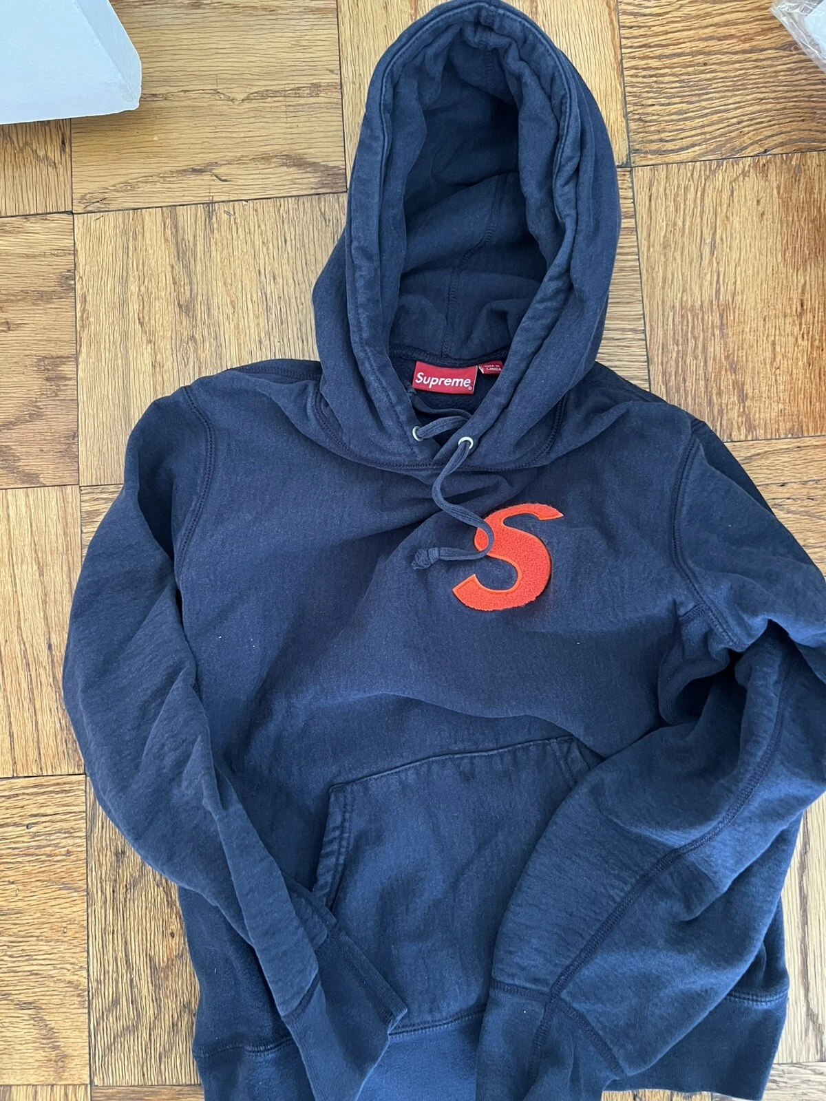 Sweat à capuche logo Supreme S   Petit
