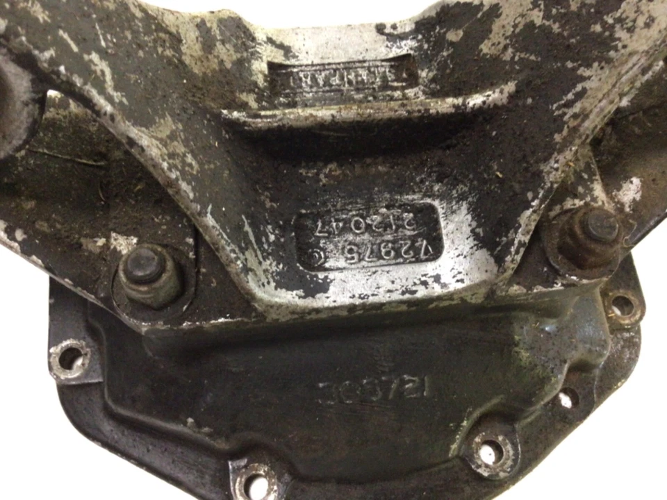 Алюминиевый задний кронштейн дифференциала Triumph TR250 TR4A Stanpart 305721 - Изображение 3 из 4