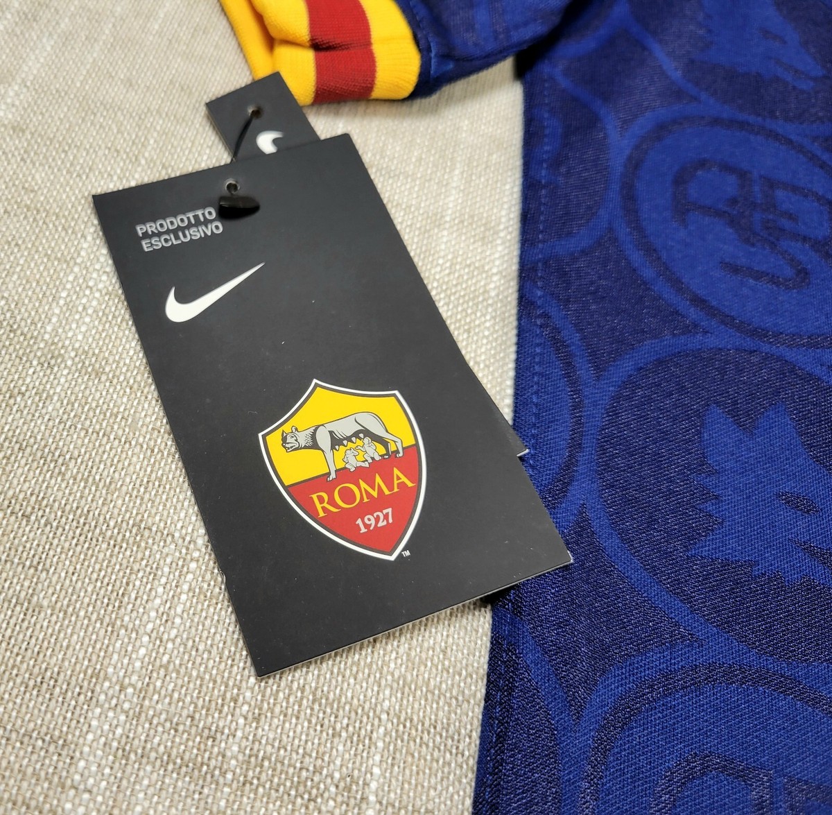 NIKE AS Roma Third Kit Soccer Jersey Medium Large Mens Blue NIKE AS Roma Third Kit Soccer Jersey Medium Large Mens Blue
