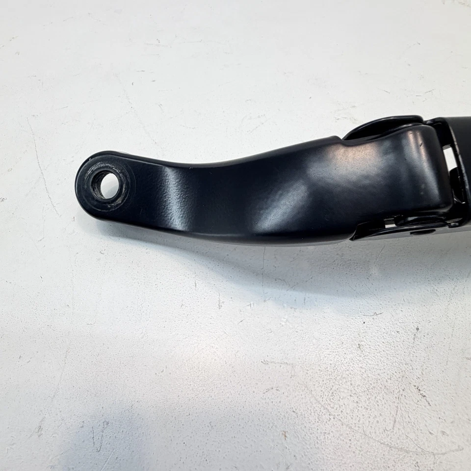 Brazo limpiaparabrisas izquierdo Honda Pilot 2016-2022 OEM Foto 2 de 4