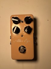 TC Electronic Alter Ego V1 Vintage Echo Stereo Delay Looper Guitar Effect Pedal