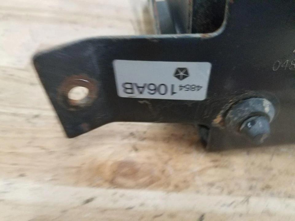 Jeep TJ Wrangler 4,0 L Evap combustible vapor carbón bote 53030838 1998-2002 29268 Foto 4 de 4