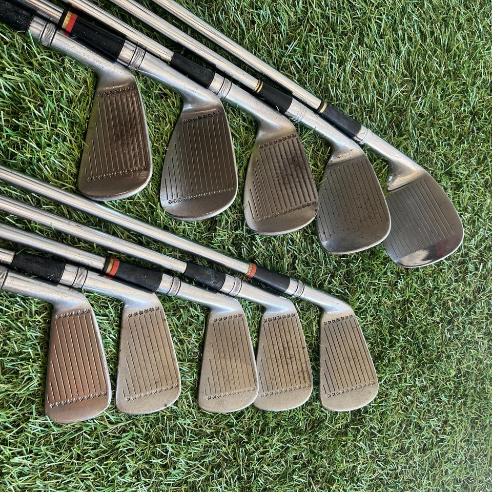 Wilson Staff TurfRider Tour Block Regular Flex Vintage Mens Complete Golf Set - Image 3 of 4