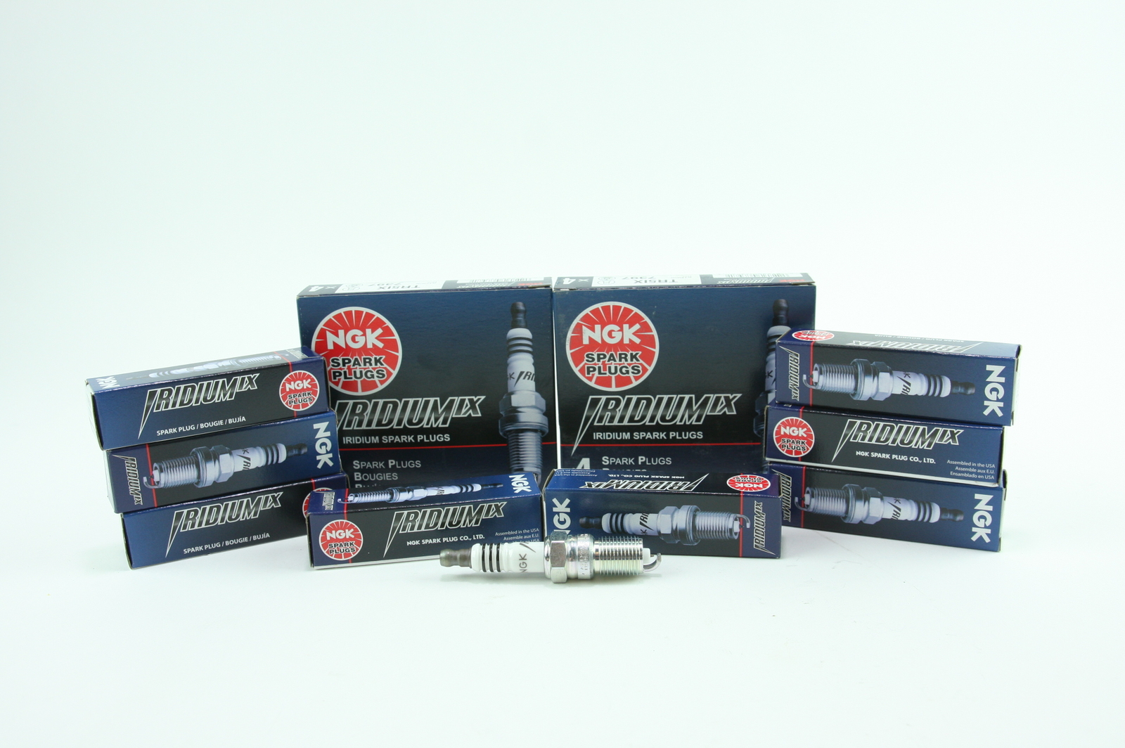 Set of 8 NGK 7397 Iridium IX Performance Spark Plugs TR5IX