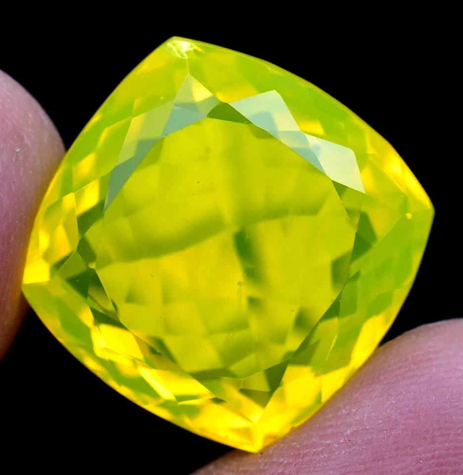 Ópalo amarillo neón natural 26,40 quilates sin tratar certificado 17,70 x 17,70 mm piedra preciosa Foto 2 de 4