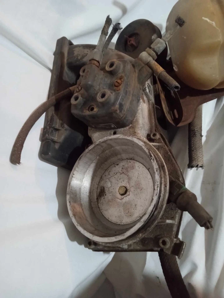 Caja de filtro de aire Porsche 924 S/ 944 con sensor de flujo de aire FL refrigerante resevoir OEM Foto 4 de 4