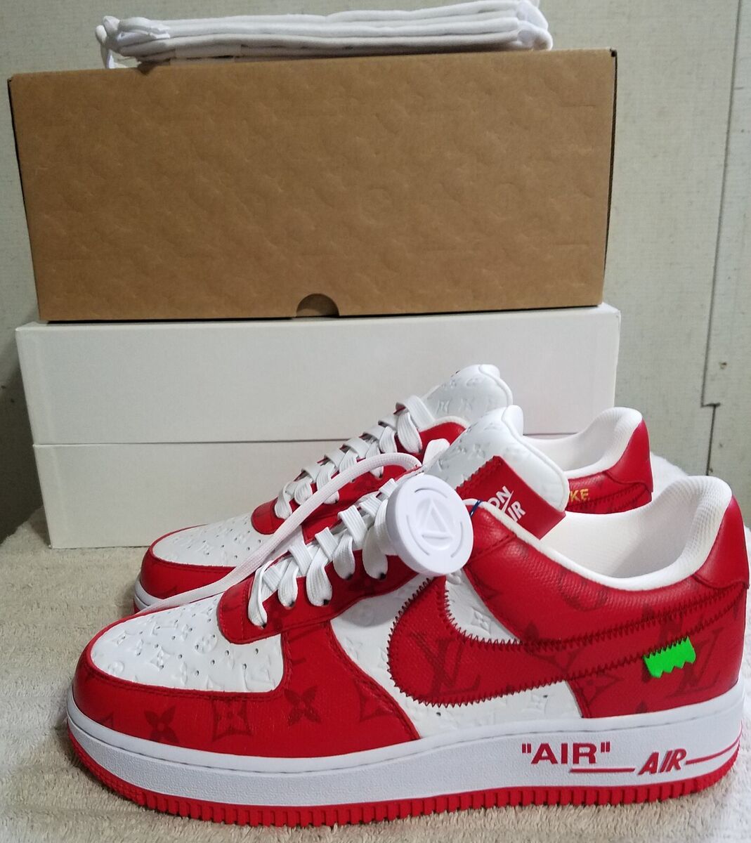 LOUIS VUITTON NIKE AIR FORCE 1 LOW by Virgil Abloh White Red LOUIS VUITTON NIKE AIR FORCE 1 LOW by Virgil Abloh White Red