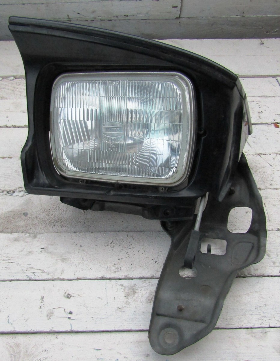 TOYOTA GA61 Celica XX ヘッドライト 当時品 TOYOTA GA61 Celica XX ヘッドライト 当時品（セリカxxのYahoo