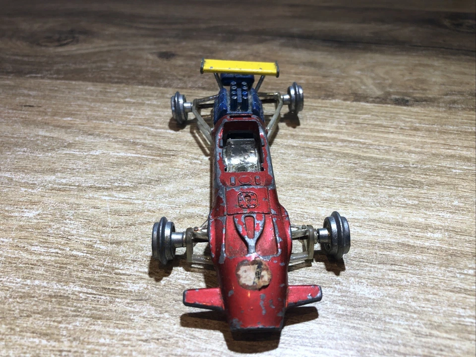 Dinky Toys No.225 1:32 scale Lotus F1 Racing Car Model Missing Tyres - Image 2 of 4