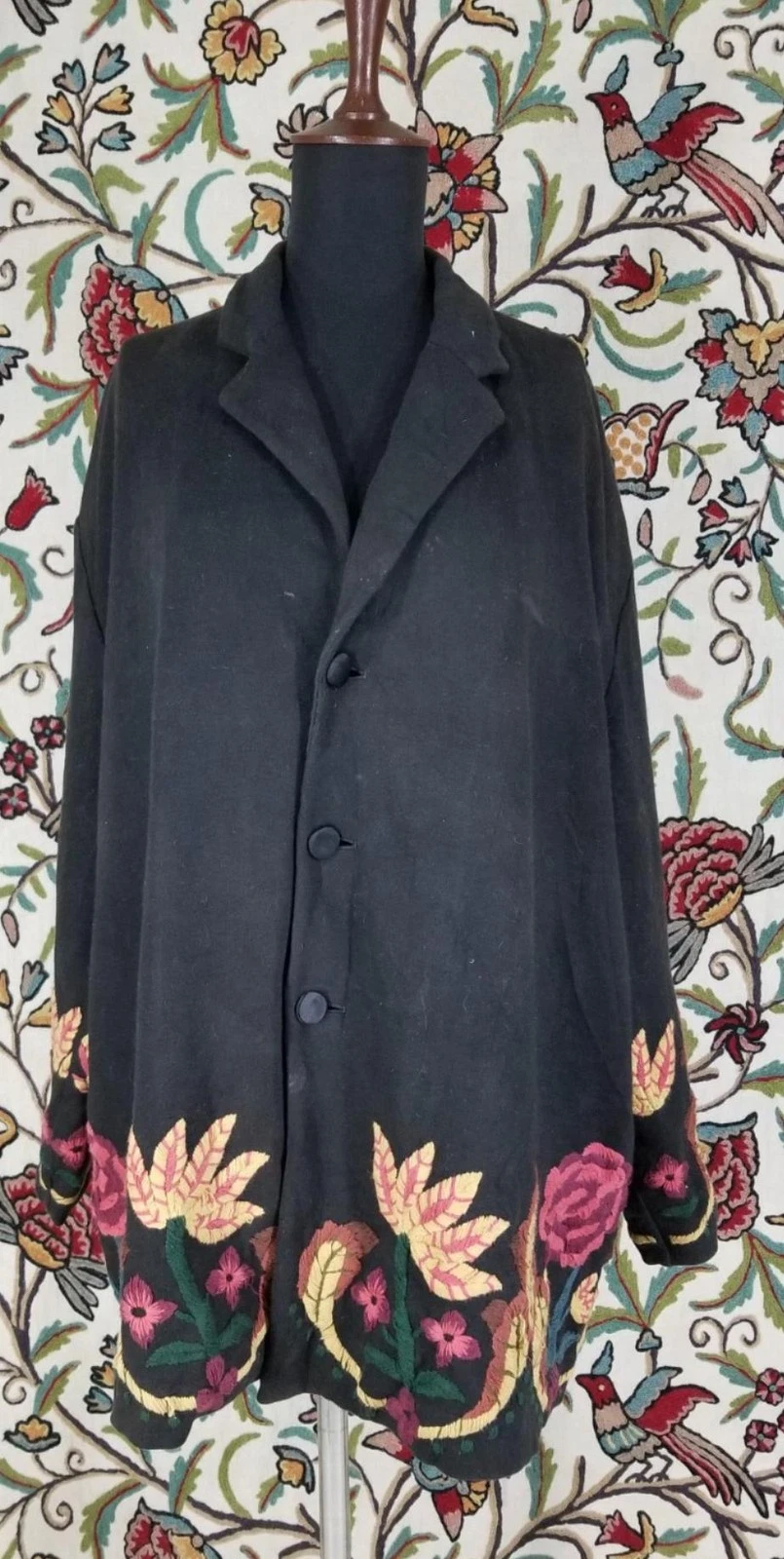 Vintage Traditional Floral Hand Embroidered Wool Jacket L:80 B:77 S:59 A:510cms