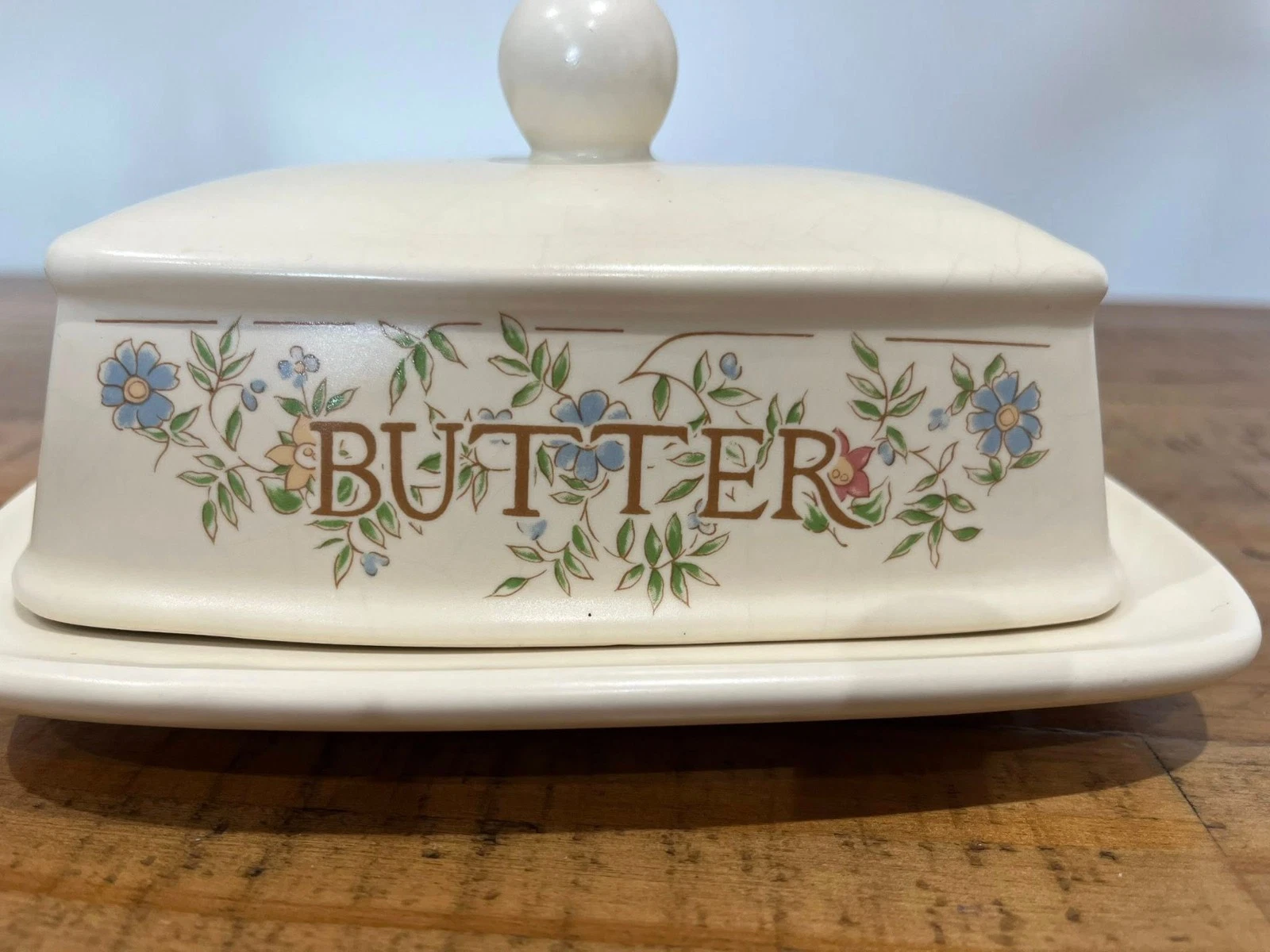 Vintage BHS Country Garland butter dish