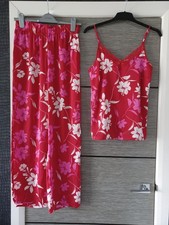 Ladies Matalan Red Floral Silky Pyjama Set Size UK 8 VGC