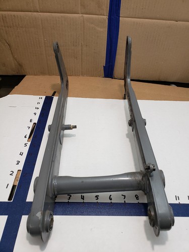 USED Rear Swing Arm HONDA CA100 C100 C102 C105 C50 ORIGINAL, undamaged - Picture 3 of 11