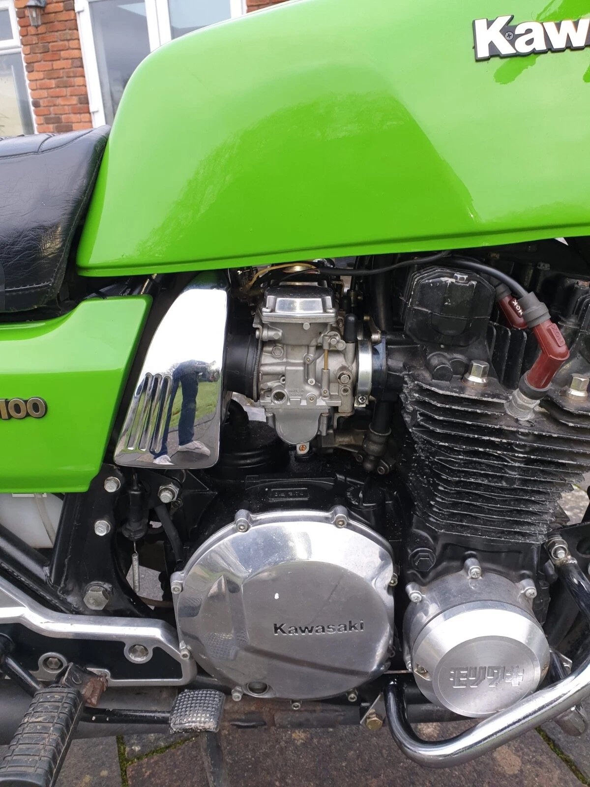 Kawasaki GPz 1100 B2 - Picture 9 of 14