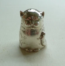 Solid Sterling Silver Cat Thimble, London 1985, by Clive & Clarissa Cooke