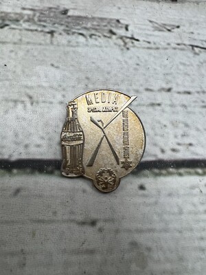 VTG 1996 Coca Cola Coke Media Special Olympics World Winter Games Pinback Pin