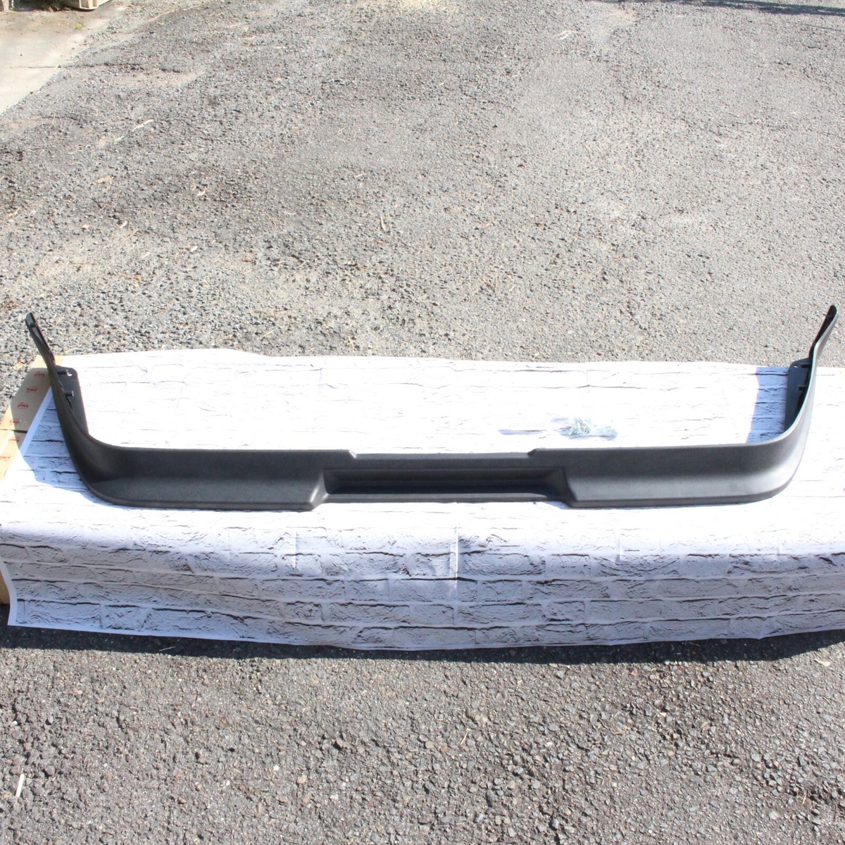 TOYOTA Genuine AE86 SPRINTER TRUENO FRONT Bumper Rip SPOILER 76081
