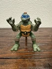 Vintage 1993 Teenage Mutant Ninja Turtles Leonardo Flipping Action Figure