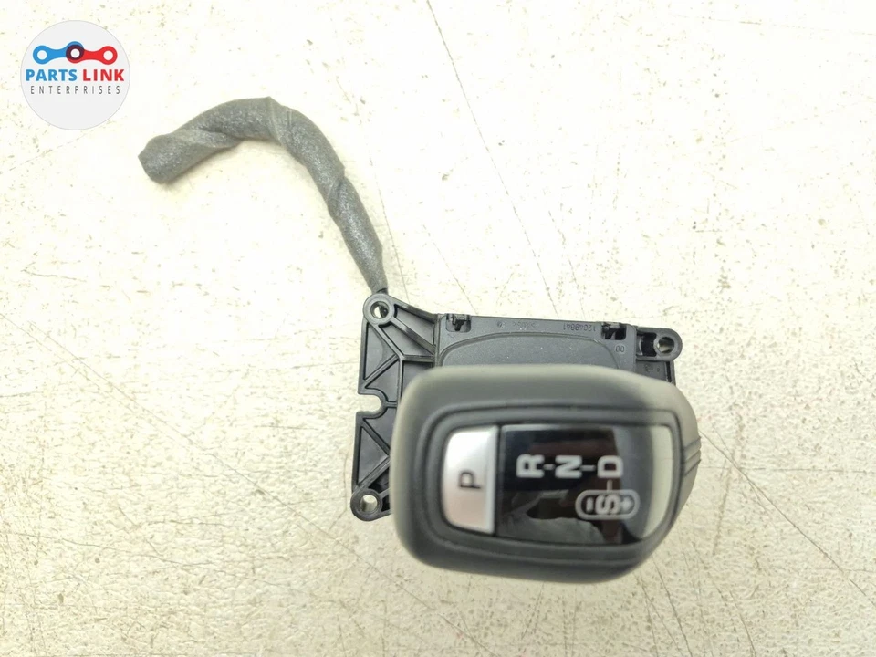 Land Rover Defender 110 2023 montaje de perilla de cambio automático de piso 130 90 L663 Foto 4 de 4