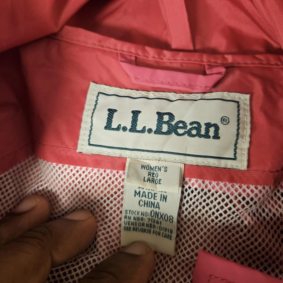 LL Bean Rain Jacket Womens Large Pink Hooded Mesh Lined Lightweight Raincoat - Image 4 of 4