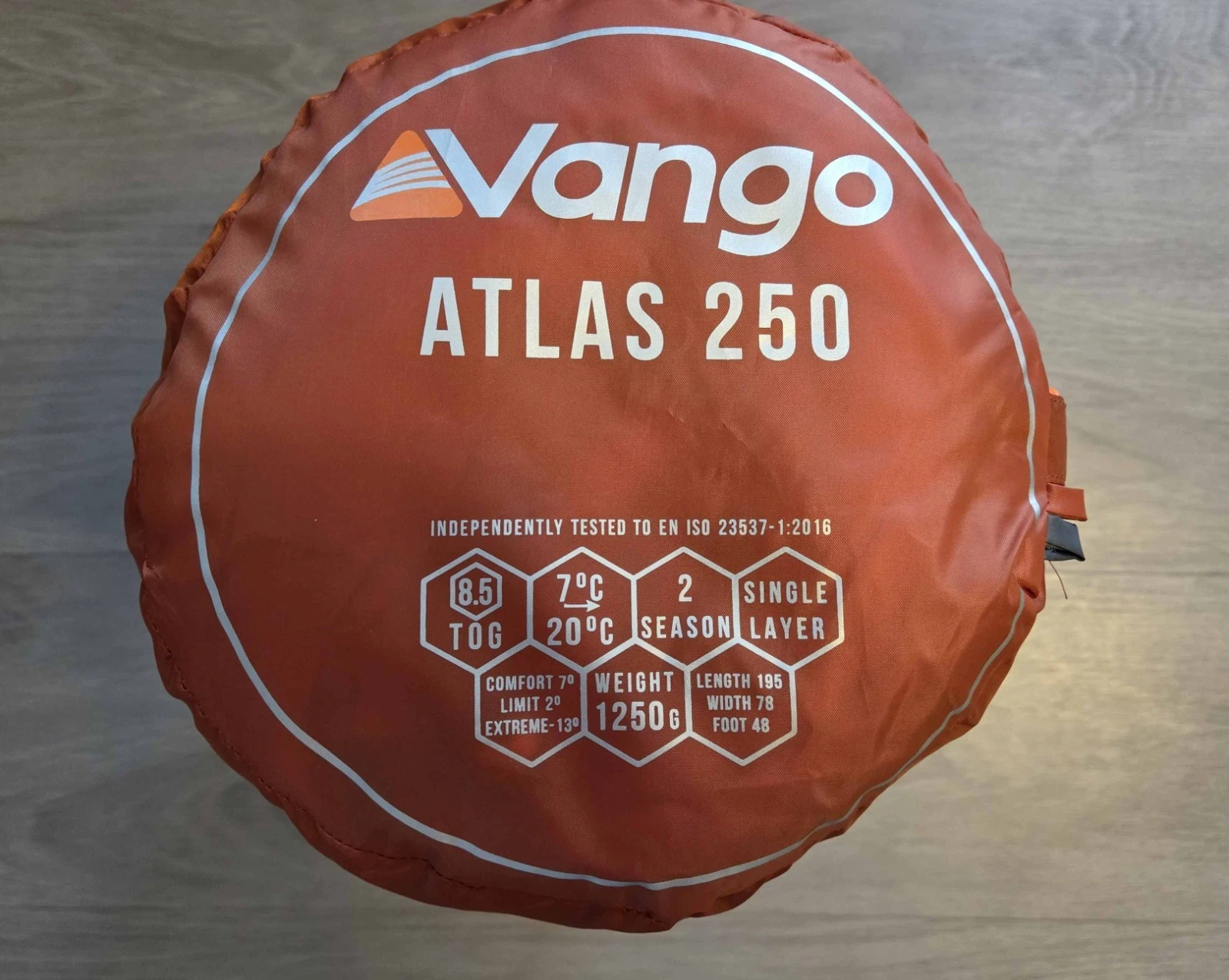 NEW Vango Atlas 250 - Mummy Sleeping bag, 2 season, orange