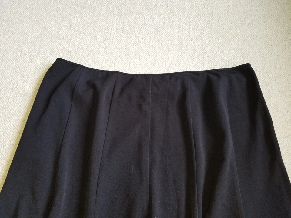 女式裙-LANE BRYANT-黑色人造丝弹力A字侧拉链-24 — 第 2/4 张图片