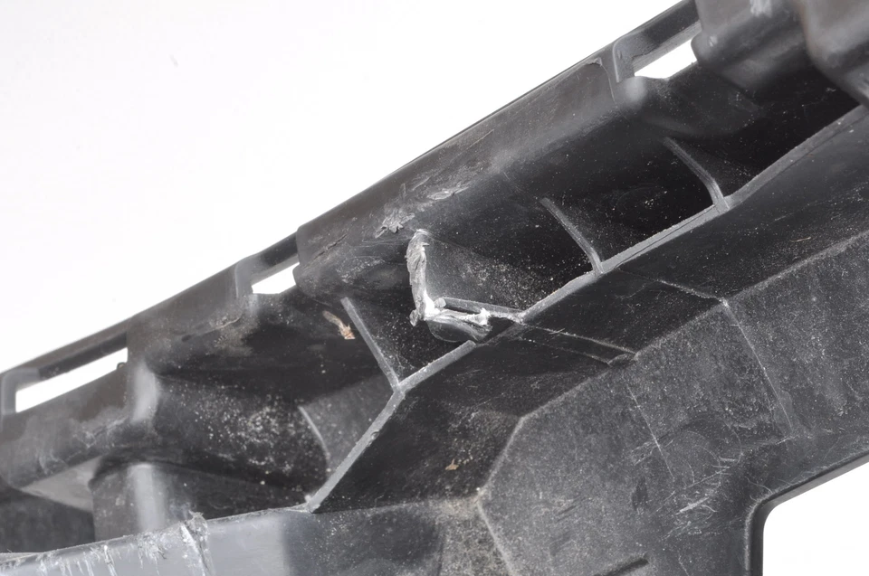 VOLVO V40 II Soporte De Parachoques Delantero Izquierdo 31425230 - Imagen 3 de 4