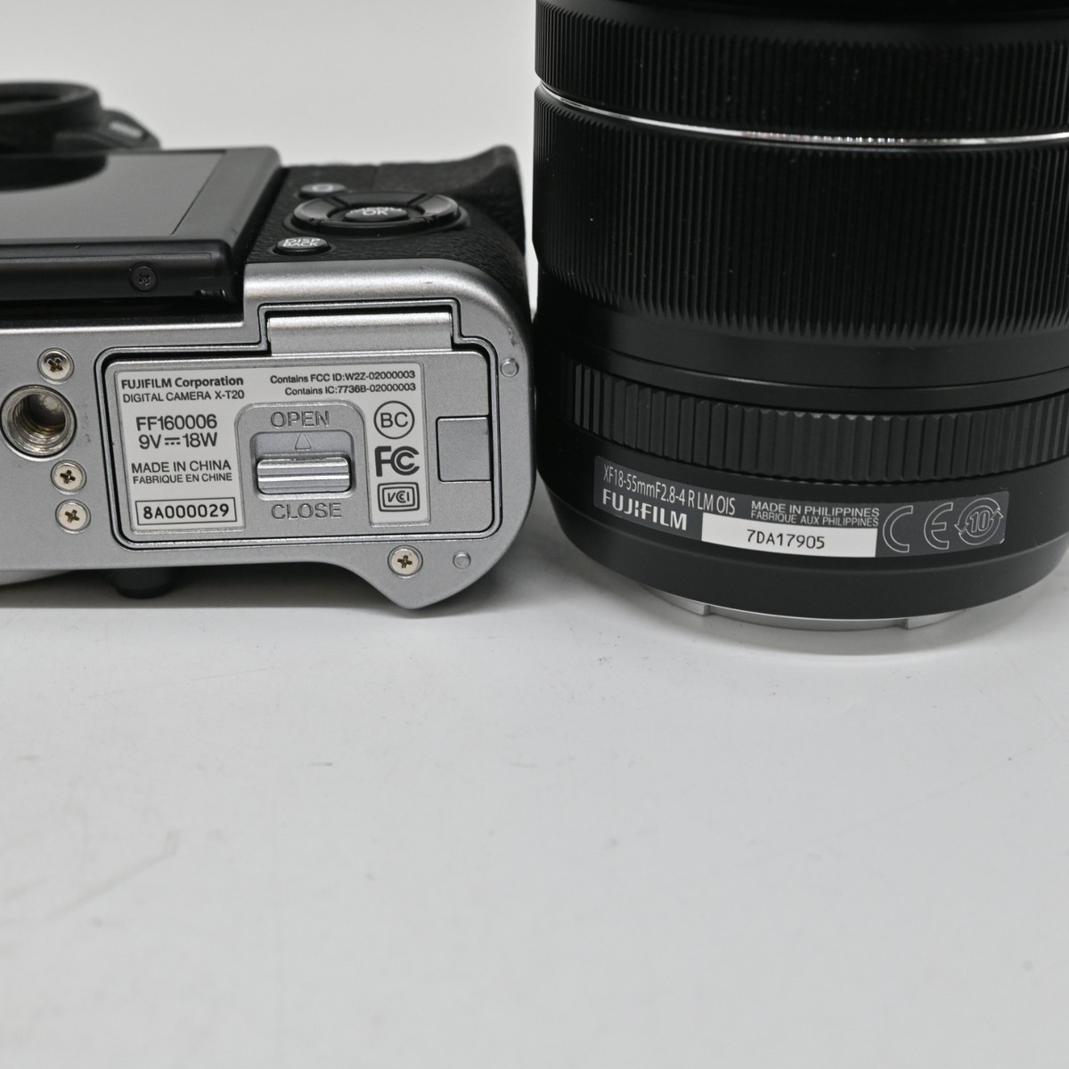 Near Mint] Fujifilm Fuji X-T20 Mirrorless Digital Camera 1Shot