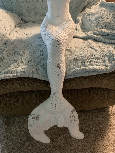 32”Garden Sitting Mermaid Figure Statue Elegant for Pool Pond Indoor/Outdoor - Picture 4 of 5