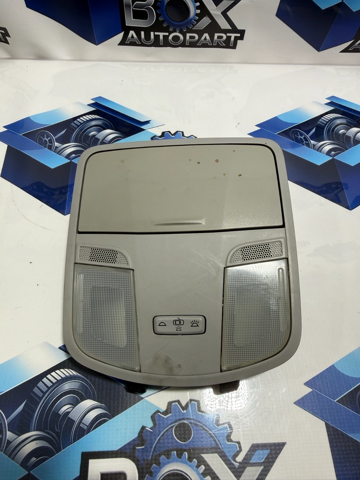 2018-2023 HYUNDAI KONA OVERHEAD CONSOLE DOME LIGHT SWITCH 92900J9100TTX OEM