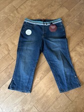 Lee Riveted Ultimate 5 Women Capris Size 16 Ultimate Stretch.