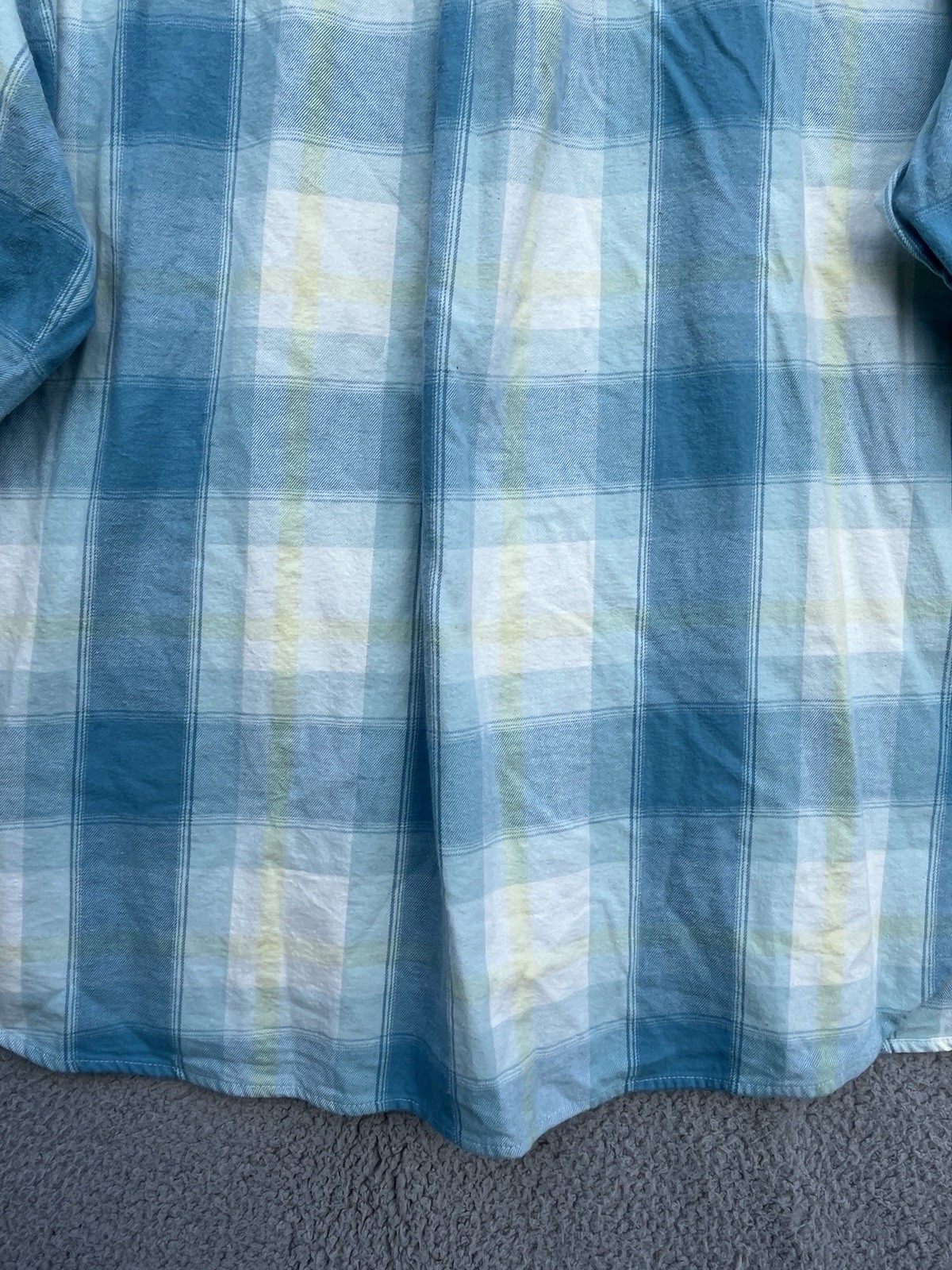 Universal Thread Flannel Shirt Button Down  Overs… - image 9