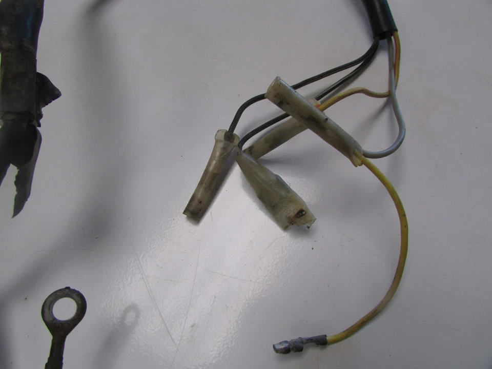 85 SUZUKI DR100 DR 100 1985 OEM CABLEADO ARNÉS TELAR Foto 4 de 4