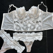 Victoria's Secret 34C,36C CORSET TOP bustier M BEIGE white APPLIQUE embroidered