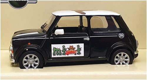Corgi 1/36 Scale RW18 - Mini 40 Anthracite/White - REWORKED In This Livery - Picture 3 of 5
