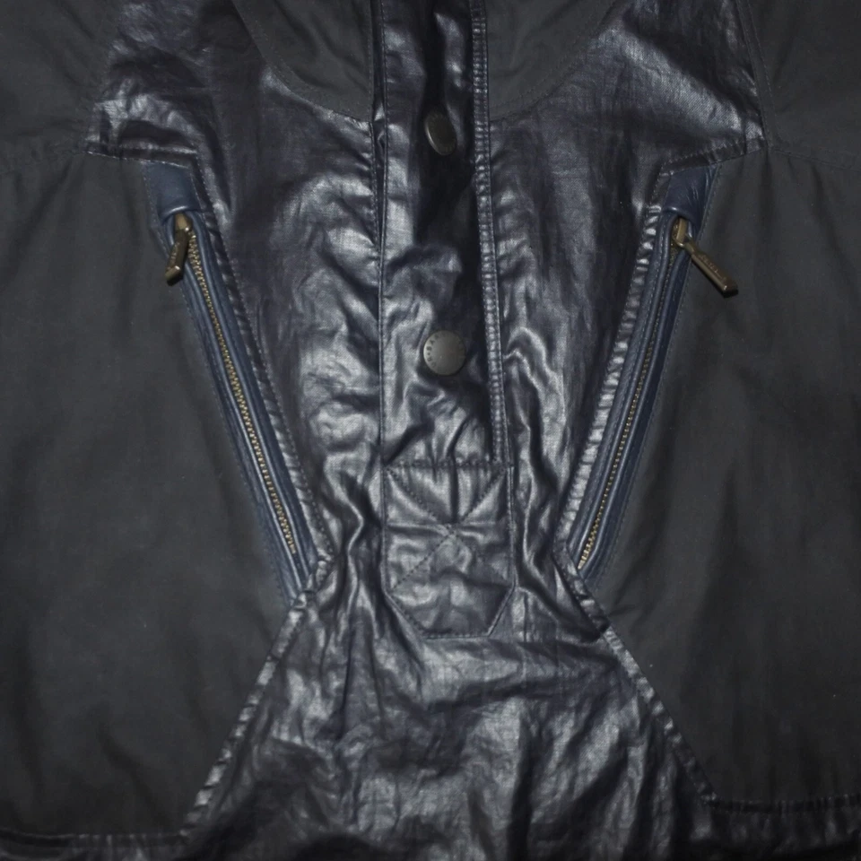 Poncho informal de montañismo XL Barbour x blanco XL para hombre nuevo con etiquetas Foto 4 de 4