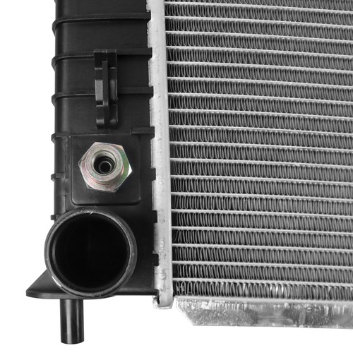 Radiator For Ford F150 F250 F350 Expedition Lincoln Blackwood Navigator 4.6/5.4L - Picture 5 of 9
