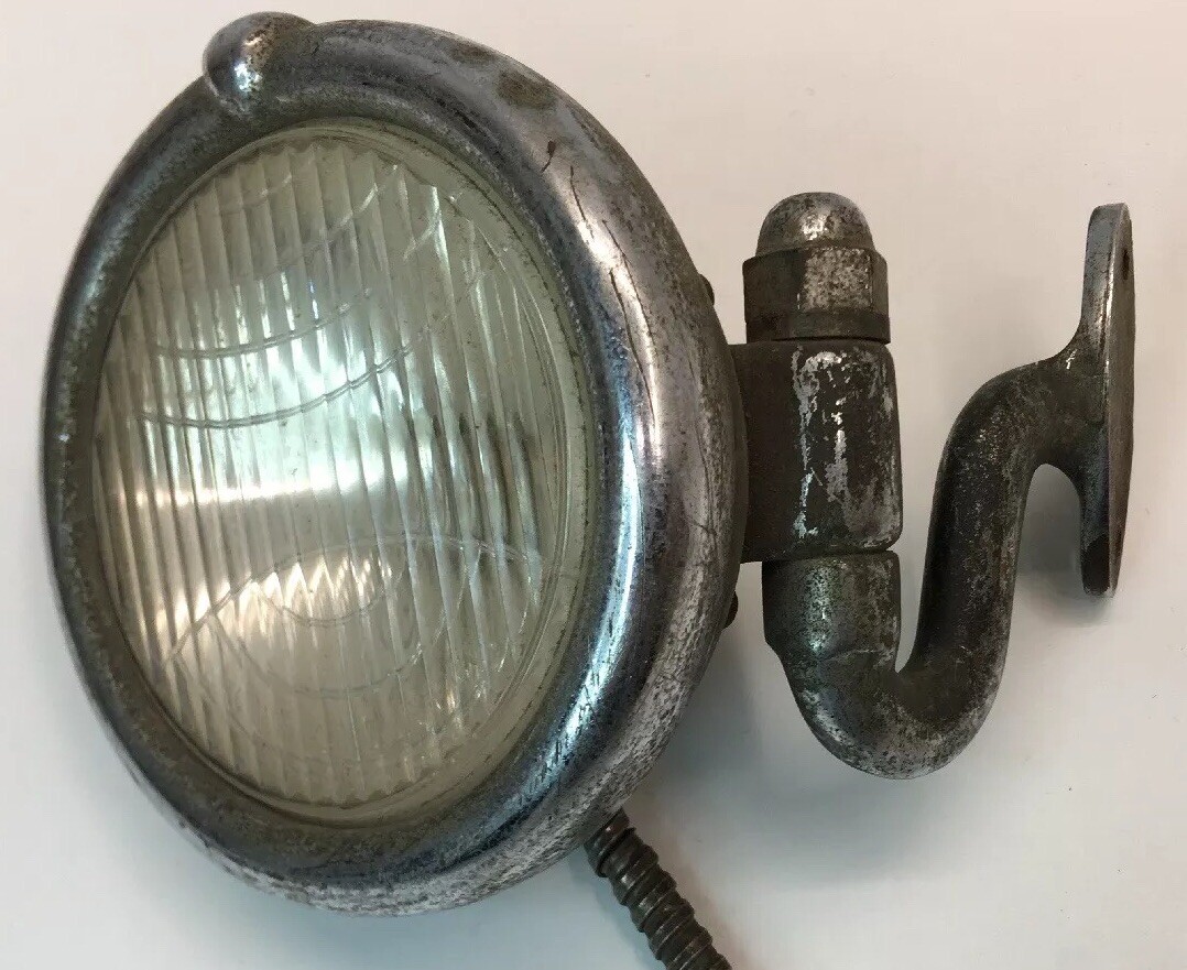 ビンテージヘッドライト HALL LAMP