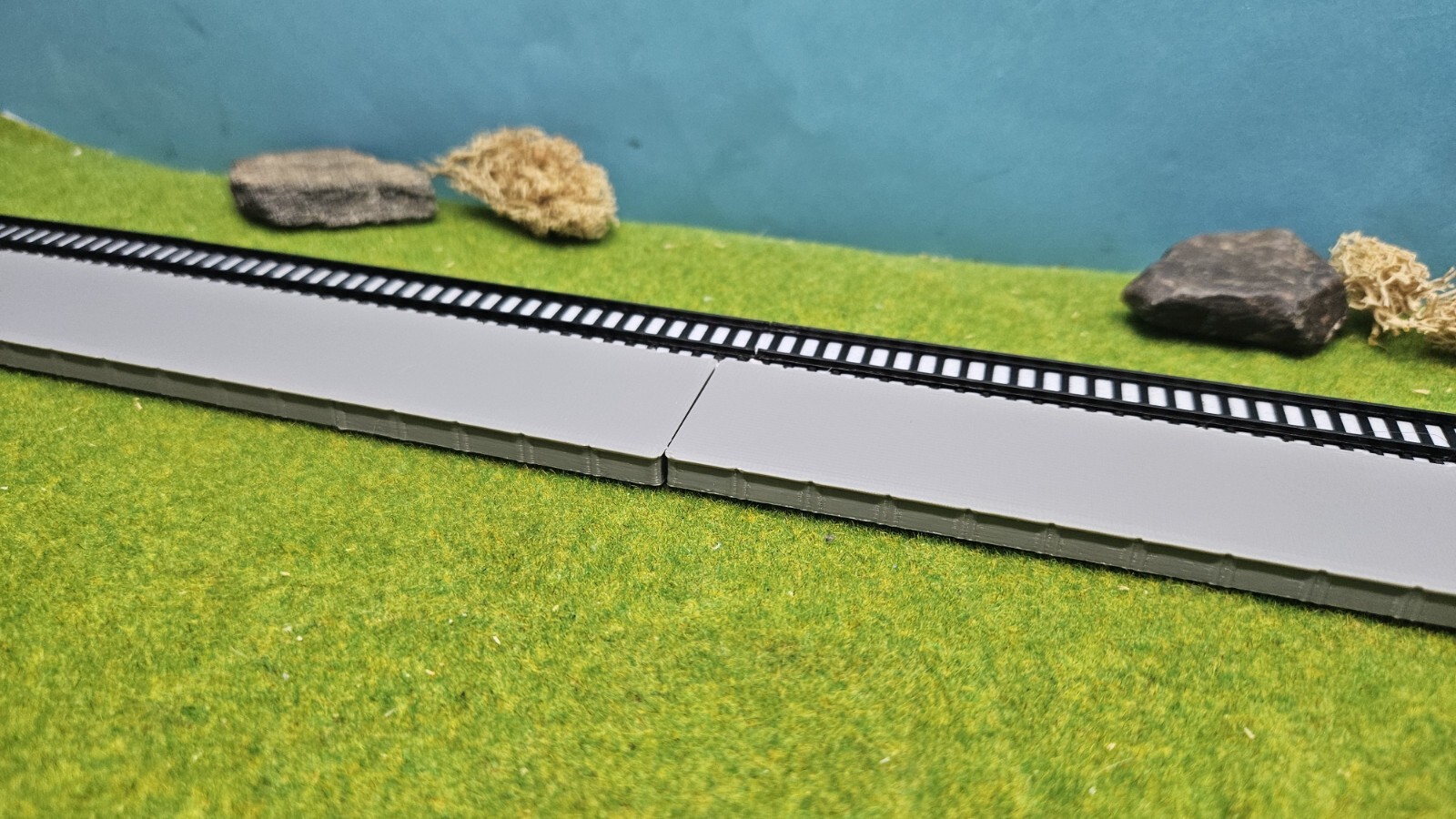 Picture 4 of 29