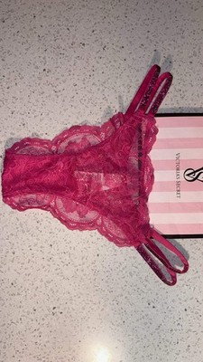 NWT Victoria s Secret Very Sexy Double Shine Strap Pink Lace Brazilian Panty S