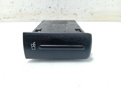 1M1862531D ZENTRALES UNTERSETZERFACH / 2412077 FÜR SEAT LEON 1M1 1.6 16 V