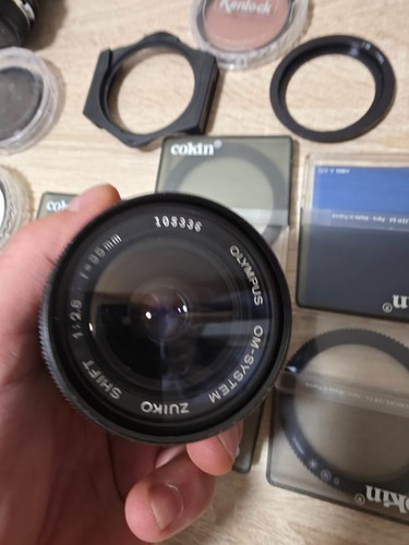 OLYMPUS OM 2 ALTE KAMERA PLUS OBJEKTIVE - Bild 7 von 8