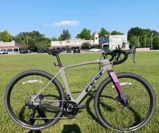 54cm Felt Breed Advanced Carbon Fiber Gravel Bike Shimano GRX 12 Speed