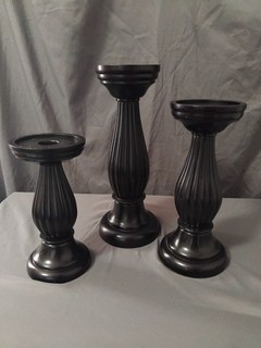 Hosley Set of 3 Black Resin Pillar Candle Holders Vintage Baroque Gothic Decor